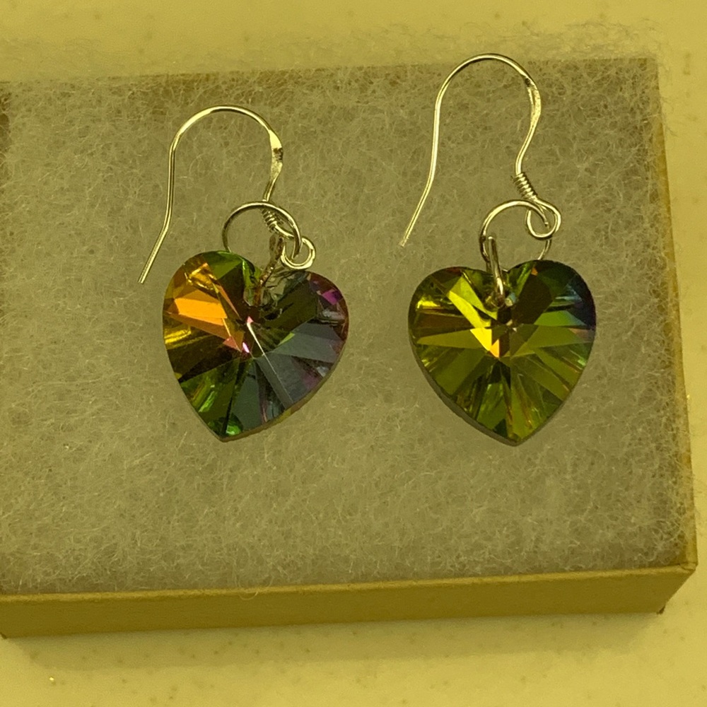 Crystal heart earrings